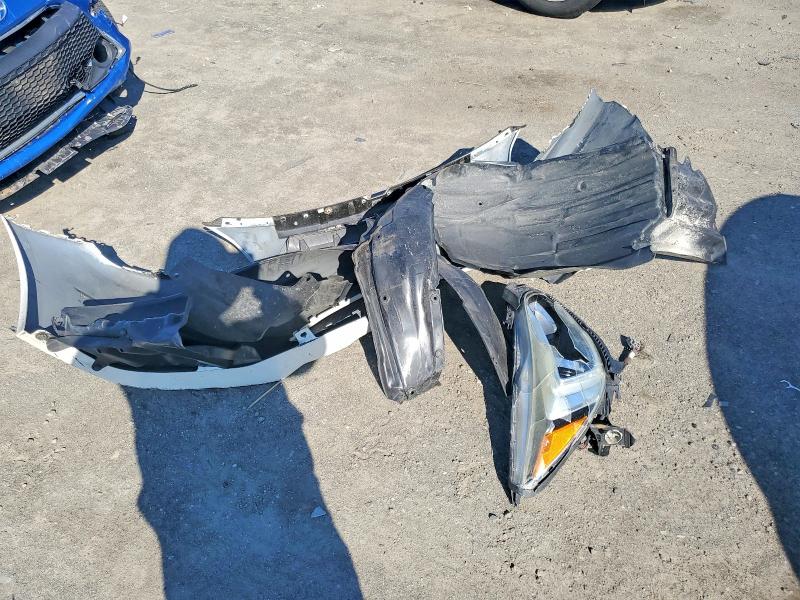 48921756 :رقم المزاد ، 4S3BNAC64F3014085 vin ، 2015 Subaru Legacy مزاد بيع