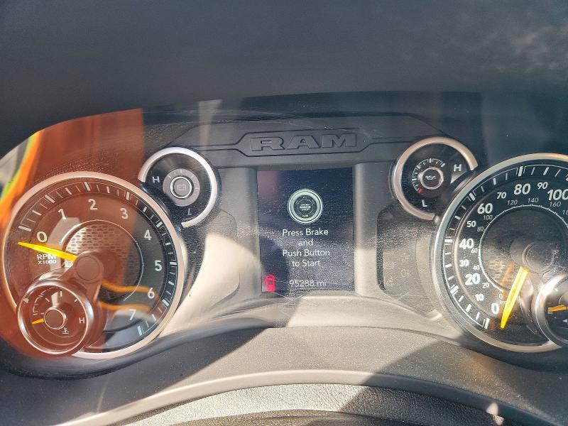 49121236 :رقم المزاد ، 3C6UR4HJ1KG678211 vin ، 2019 Ram 2500 مزاد بيع