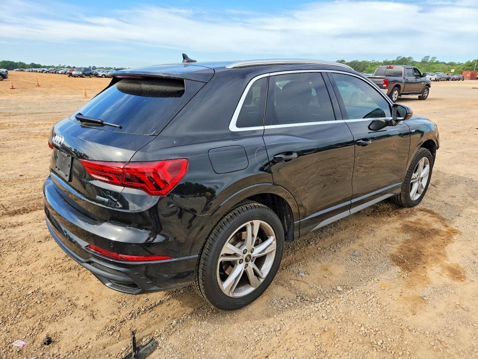 2022 Audi Q3 მანქანა იყიდება აუქციონზე, vin: WA1DECF39N1092761, აუქციონის ნომერი: 48943586