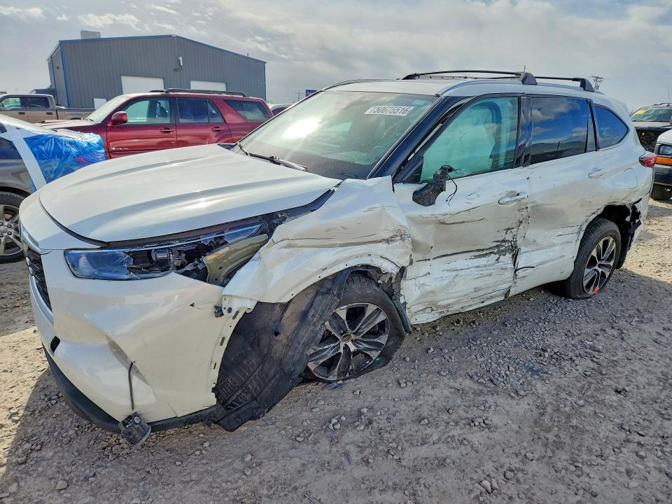 Aukcja sprzedaży 2021 Toyota Highlander, vin: 5TDHZRBH6MS530458, numer aukcji: 50675516