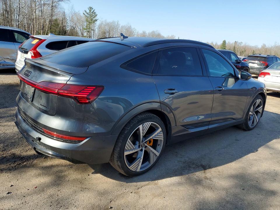 49897326 :رقم المزاد ، WA13AAGE4PB024814 vin ، 2023 Audi E-tron مزاد بيع