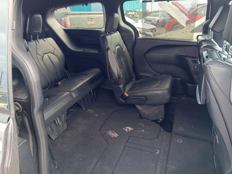 49656856 :رقم المزاد ، 2C4RC1EG4JR198146 vin ، 2018 Chrysler Pacifica مزاد بيع