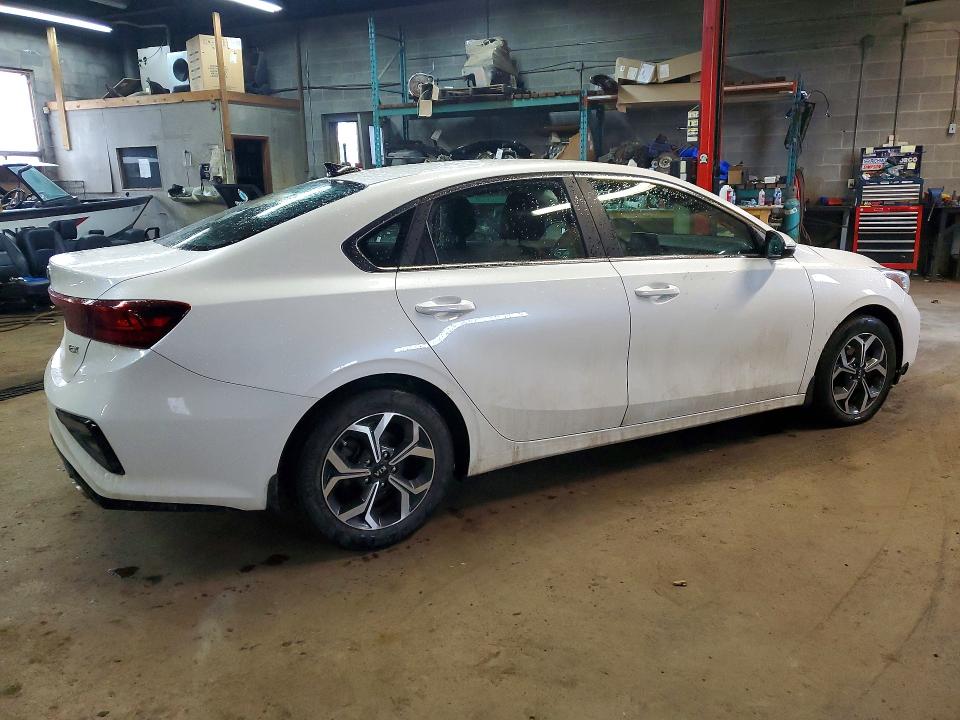 Продажа на аукционе авто 2019 Kia Forte, vin: 3KPF54AD6KE024382, номер лота: 49284996
