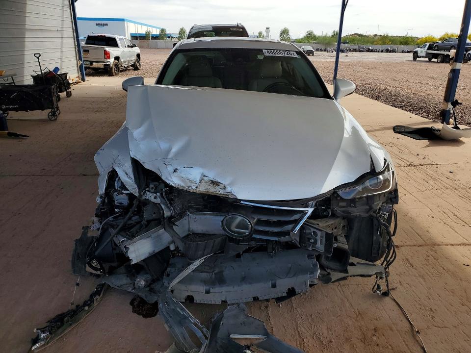 48655726 :رقم المزاد ، JTHCM1D23H5020257 vin ، 2017 Lexus Is مزاد بيع