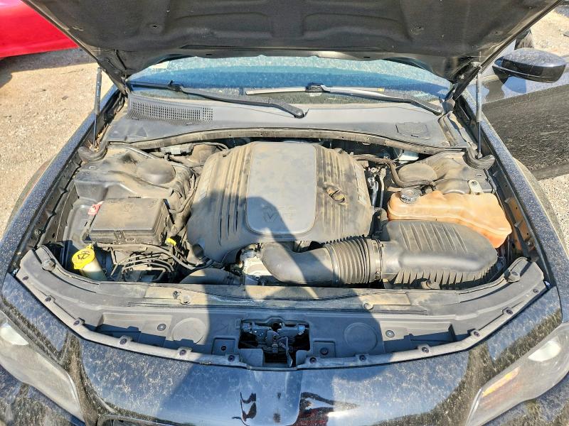 2019 Chrysler 300 მანქანა იყიდება აუქციონზე, vin: 2C3CCABT8KH581090, აუქციონის ნომერი: 49719196