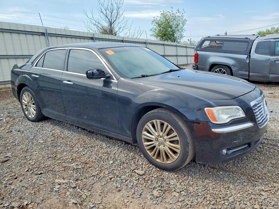 Продажа на аукционе авто 2013 Chrysler 300c, vin: 2C3CCAKG4DH683170, номер лота: 51245056
