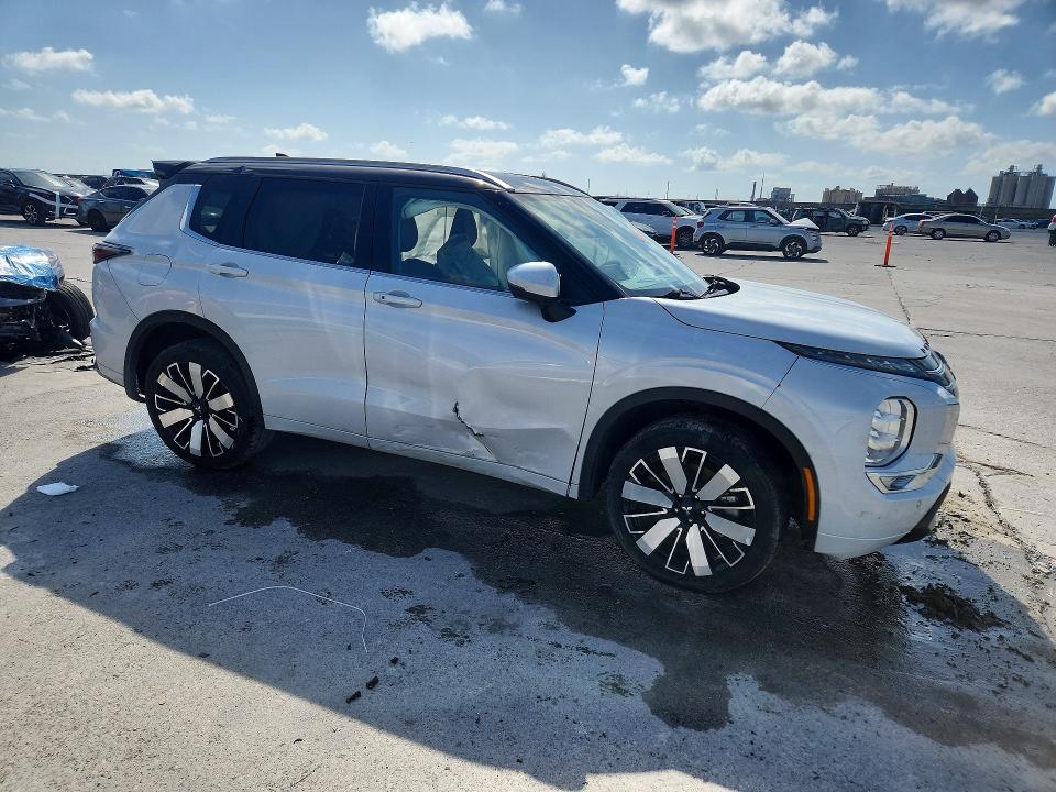2025 Mitsubishi Outlander მანქანა იყიდება აუქციონზე, vin: JA4J3WA89SZ014345, აუქციონის ნომერი: 49840146