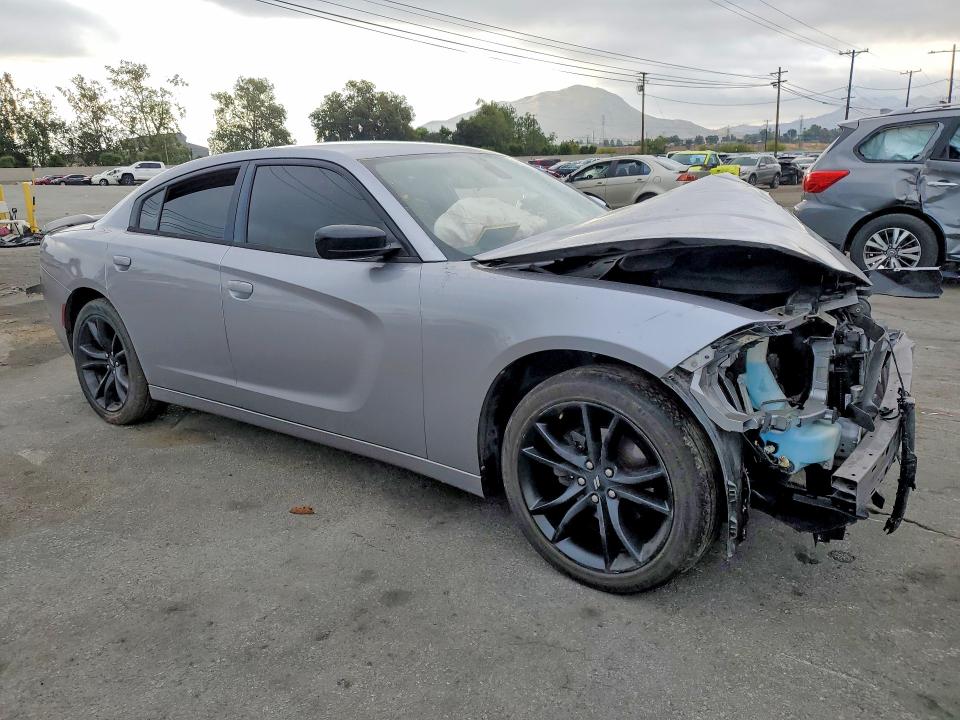 48193376 :رقم المزاد ، 2C3CDXBG4JH126285 vin ، 2018 Dodge Charger مزاد بيع