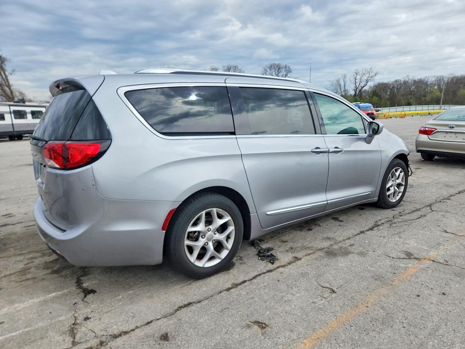 Aukcja sprzedaży 2018 Chrysler Pacifica, vin: 2C4RC1EG0JR330299, numer aukcji: 48597026