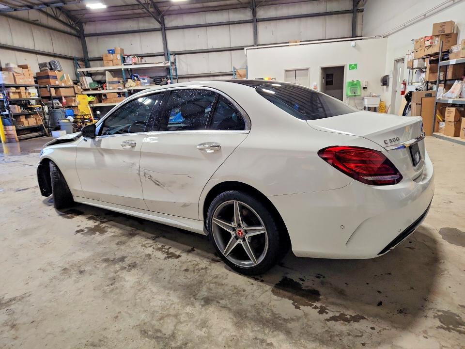 2016 Mercedes-benz C მანქანა იყიდება აუქციონზე, vin: 55SWF4KB0GU099122, აუქციონის ნომერი: 49627346