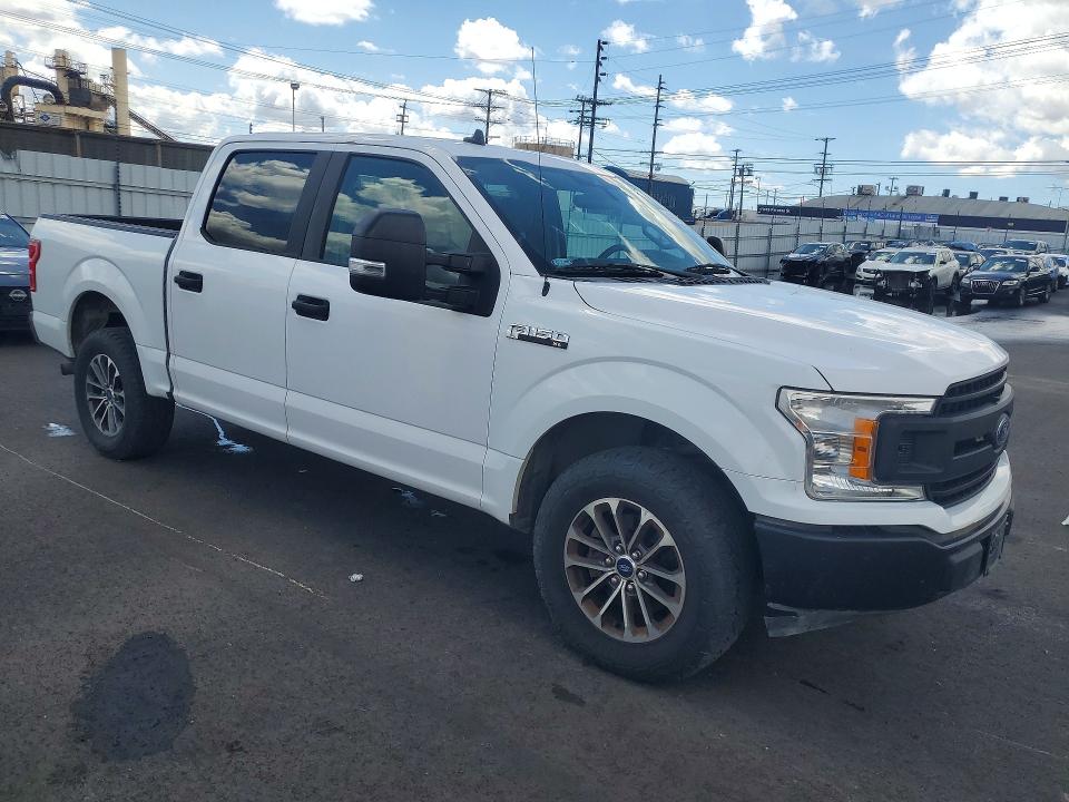 49869046 :رقم المزاد ، 1FTEW1P41LKE82294 vin ، 2020 Ford F150 مزاد بيع