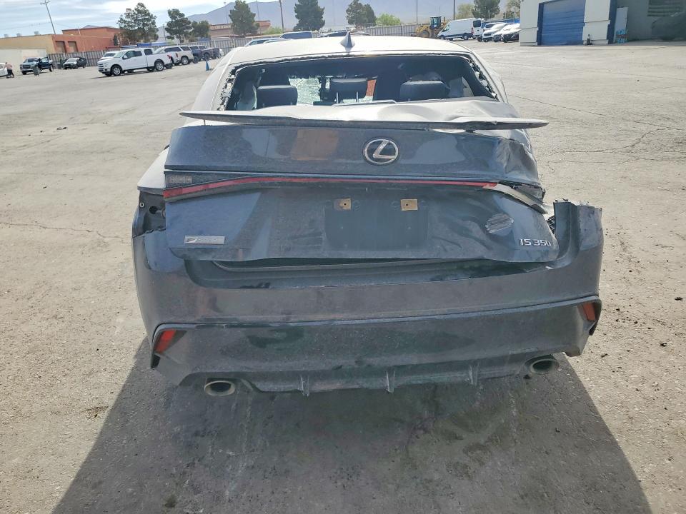 50179666 :رقم المزاد ، JTHGZ1B26M5040521 vin ، 2021 Lexus Is مزاد بيع