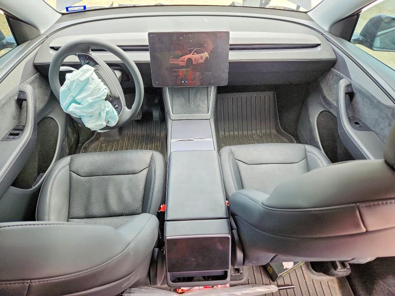 Продажа на аукционе авто 2026 Tesla Model Y, vin: 7SAYGDED7TA461672, номер лота: 49647056