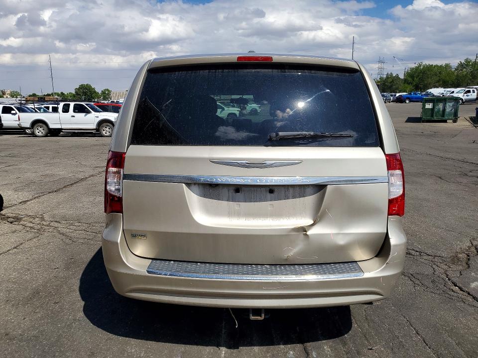 51454926 :رقم المزاد ، 2C4RC1BG3GR156175 vin ، 2016 Chrysler Town & Country مزاد بيع