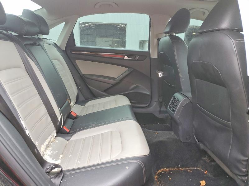 2015 Volkswagen Passat მანქანა იყიდება აუქციონზე, vin: 1VWBV7A32FC023781, აუქციონის ნომერი: 51468956