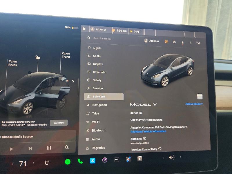 50462656 :رقم المزاد ، 7SAYGDED4RF026426 vin ، 2024 Tesla Model Y مزاد بيع