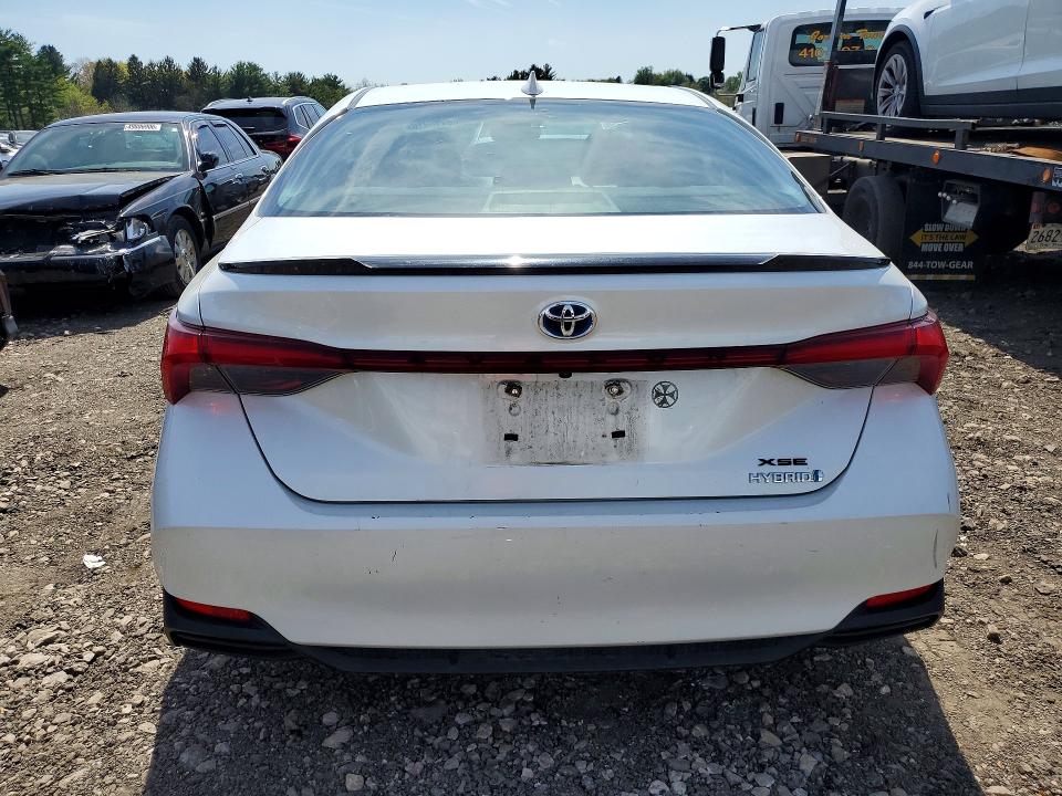 50116816 :رقم المزاد ، 4T1E21FB2LU013596 vin ، 2020 Toyota Avalon Hybrid مزاد بيع