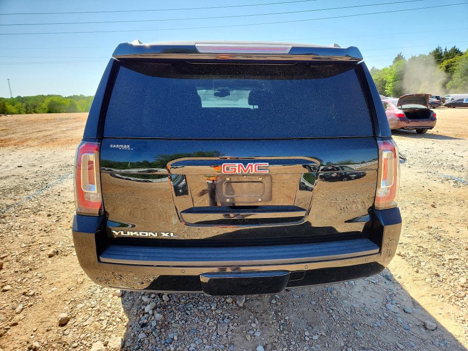 2015 Gmc Yukon Xl მანქანა იყიდება აუქციონზე, vin: 1GKS1GKC7FR258319, აუქციონის ნომერი: 50501336