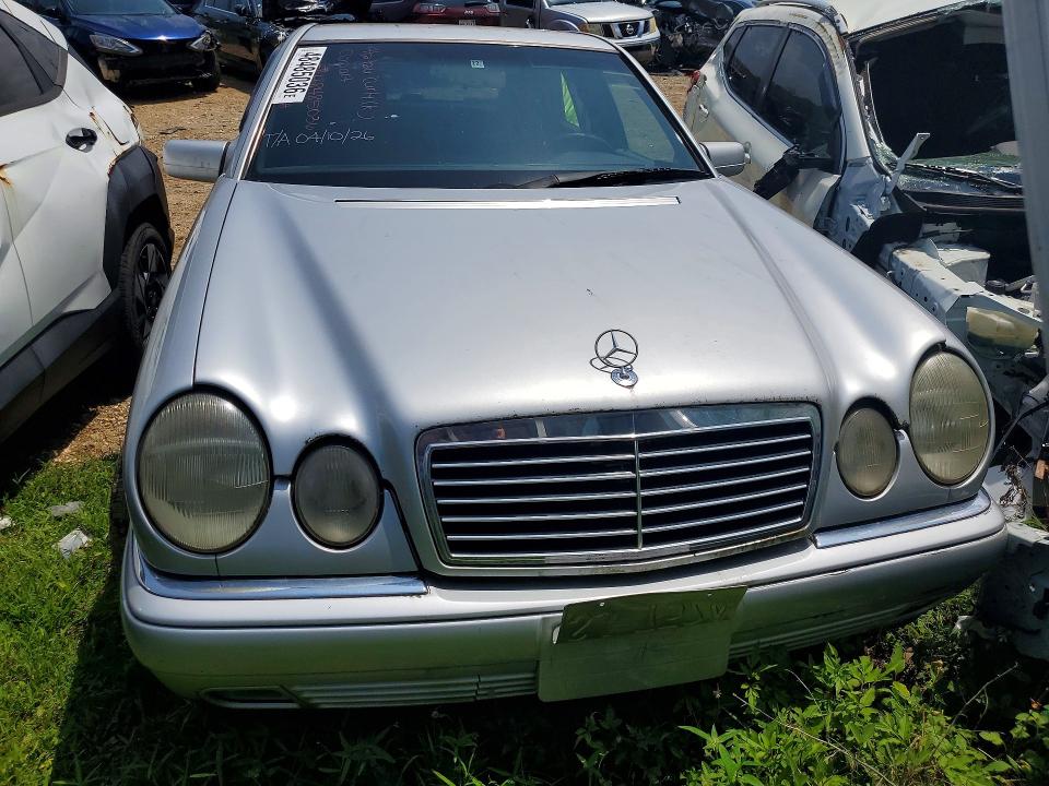 Продажа на аукционе авто 1996 Mercedes Benz E-class E320, vin: WDB2100551A228994, номер лота: 48485036