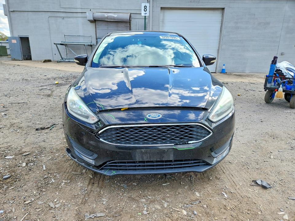 Продаж на аукціоні авто 2015 Ford Focus, vin: 1FADP3F28FL274096, номер лоту: 52051096
