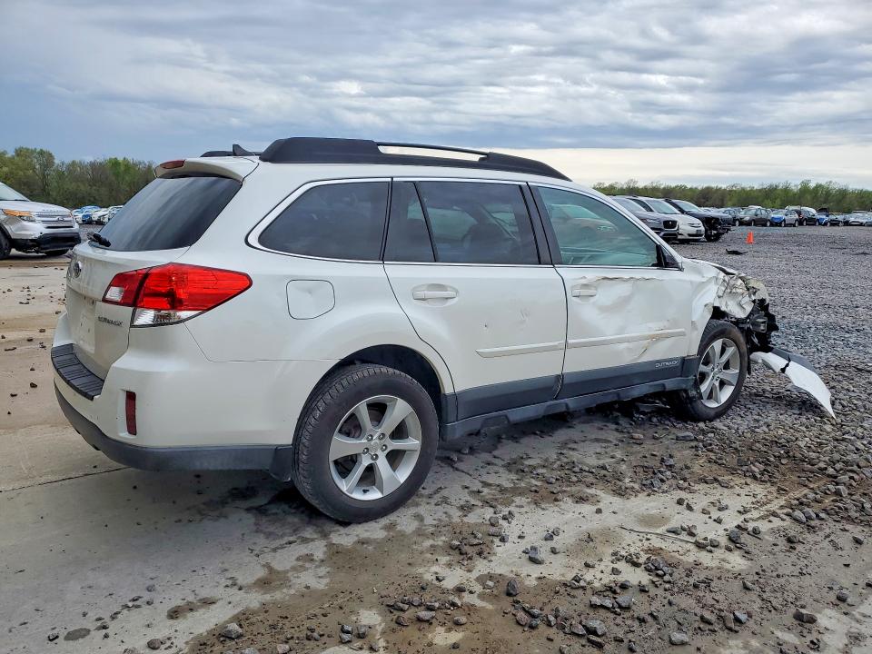 49558776 :رقم المزاد ، 4S4BRCKC0D3299142 vin ، 2013 Subaru Outback مزاد بيع