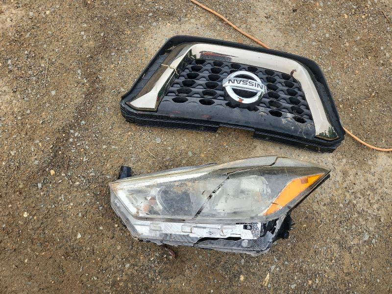 50932516 :رقم المزاد ، 3N1CP5CU8KL542444 vin ، 2019 Nissan Kicks مزاد بيع