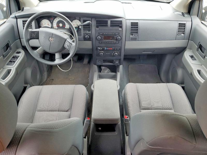 50776136 :رقم المزاد ، 1D4HB38N75F562404 vin ، 2005 Dodge Durango مزاد بيع