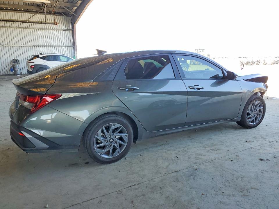 51826996 :رقم المزاد ، KMHLM4DJ7RU097064 vin ، 2024 Hyundai Elantra مزاد بيع