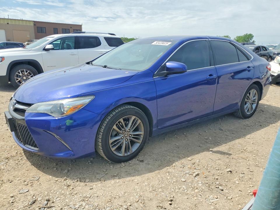 50439626 :رقم المزاد ، 4T1BF1FK9GU501473 vin ، 2016 Toyota Camry مزاد بيع
