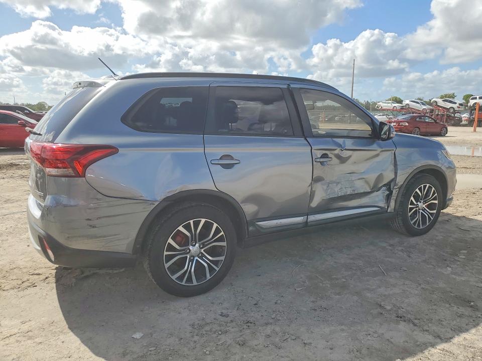 Продаж на аукціоні авто 2016 Mitsubishi Outlander, vin: JA4AD3A38GZ000590, номер лоту: 49221996