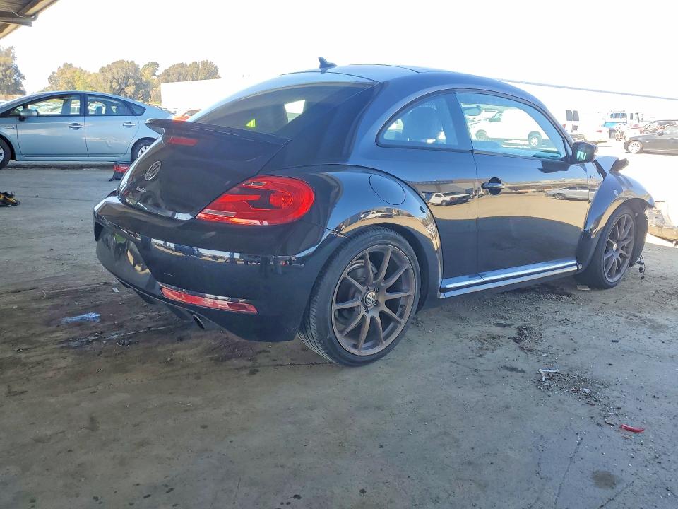 2014 Volkswagen Beetle მანქანა იყიდება აუქციონზე, vin: 3VWVT7AT8EM602760, აუქციონის ნომერი: 52085936