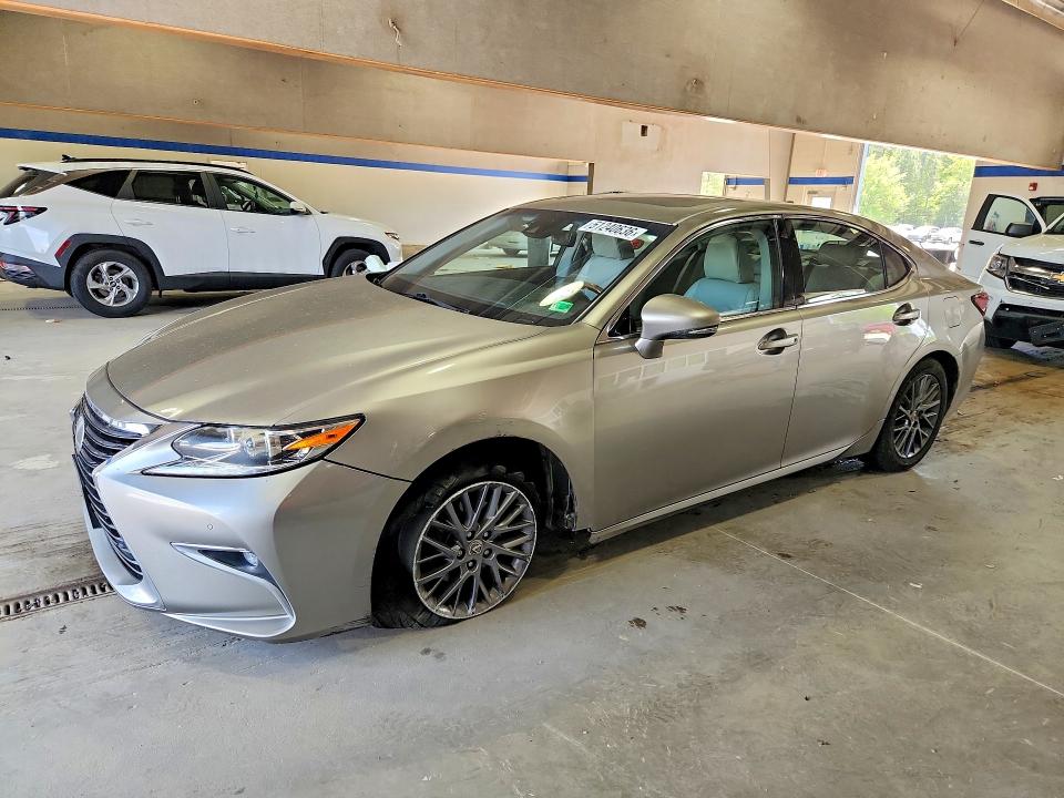 Продажа на аукционе авто 2018 Lexus Es, vin: 58ABK1GG7JU098938, номер лота: 51240636