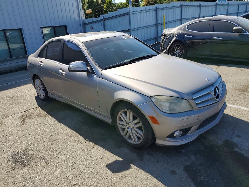 48805966 :رقم المزاد ، WDDGF54XX8F067091 vin ، 2008 Mercedes-benz C مزاد بيع