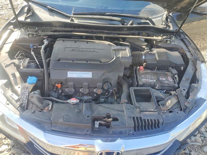 Продаж на аукціоні авто 2017 Honda Accord, vin: 1HGCR3F82HA004155, номер лоту: 50311156
