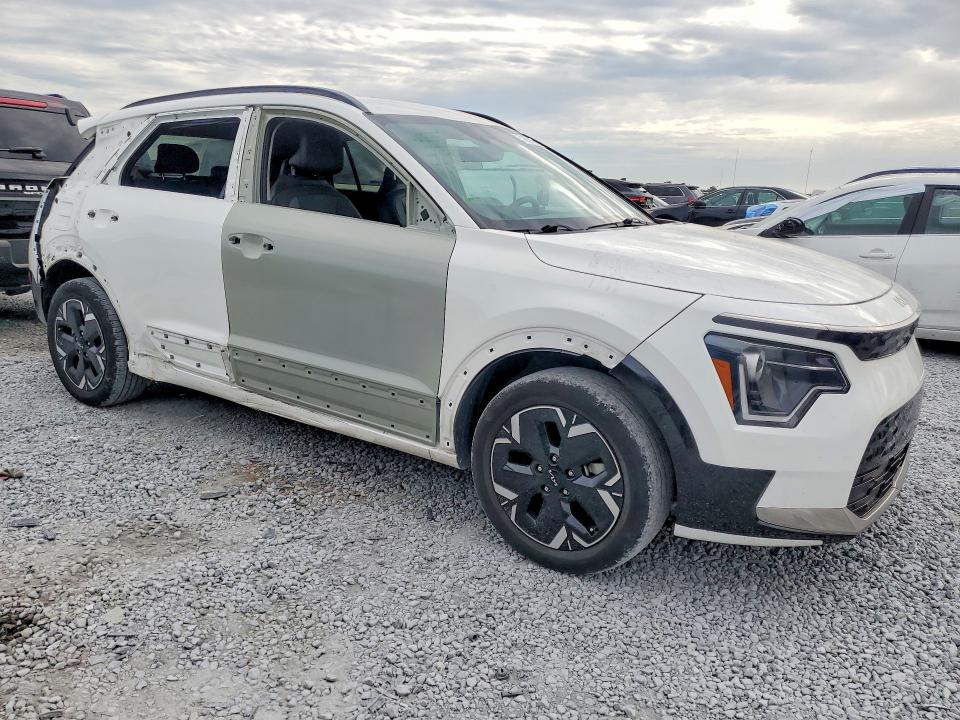 51860676 :رقم المزاد ، KNDCR3L13R5098143 vin ، 2024 Kia Niro Ev مزاد بيع