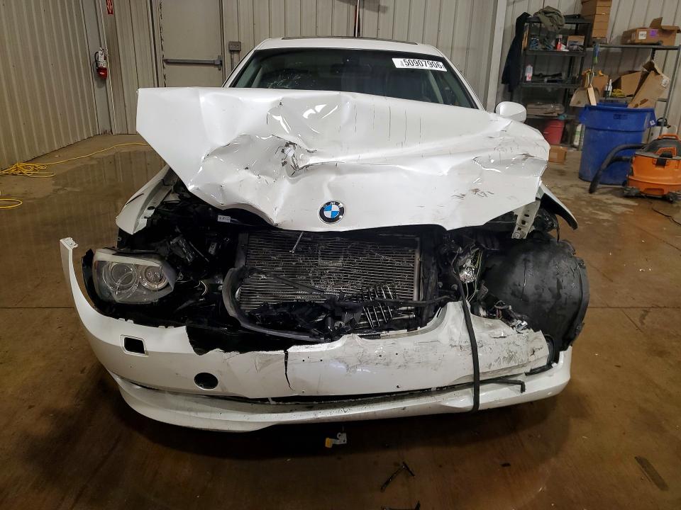 50907906 :رقم المزاد ، WBAKF9C50DE860408 vin ، 2013 Bmw 335 مزاد بيع
