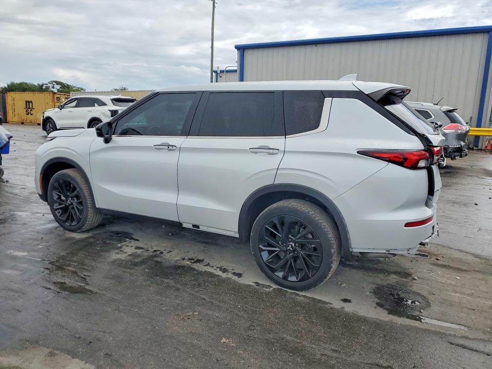48468966 :رقم المزاد ، JA4J3UA89PZ040682 vin ، 2023 Mitsubishi Outlander مزاد بيع
