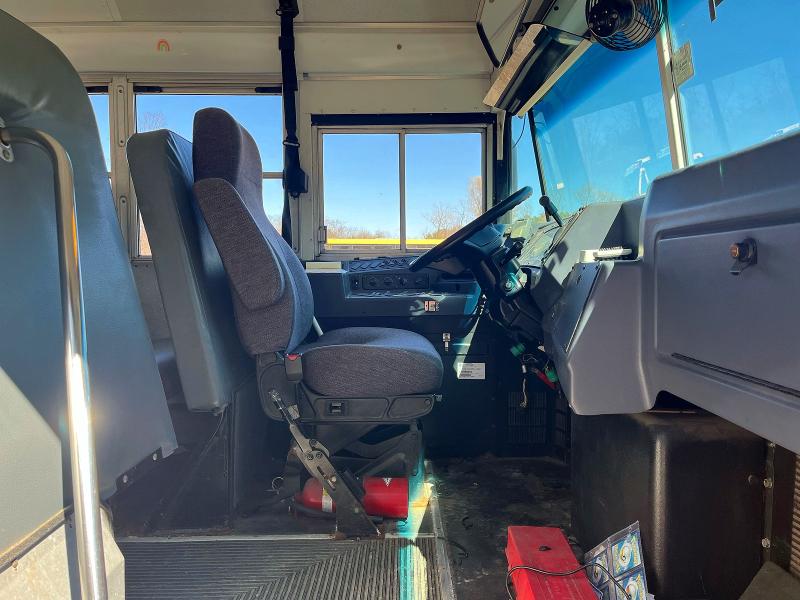 Продажа на аукционе авто 2016 Blue Bird School Bus / Transit Bus, vin: 1BAKGCPH5GF318750, номер лота: 49511666