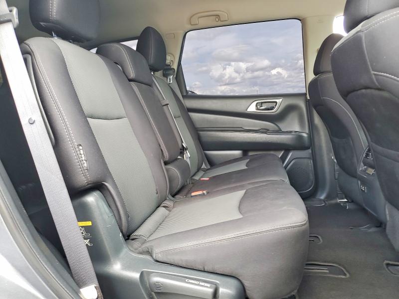 49477706 :رقم المزاد ، 5N1DR2BN3LC585375 vin ، 2020 Nissan Pathfinder مزاد بيع