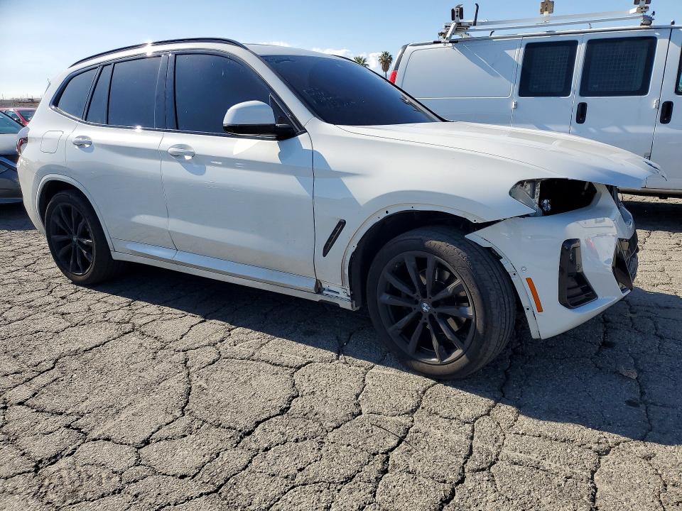 49655996 :رقم المزاد ، 5UX43DP08R9W41314 vin ، 2024 Bmw X3 مزاد بيع