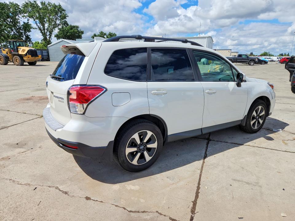49773666 :رقم المزاد ، JF2SJAGC4HH553096 vin ، 2017 Subaru Forester مزاد بيع