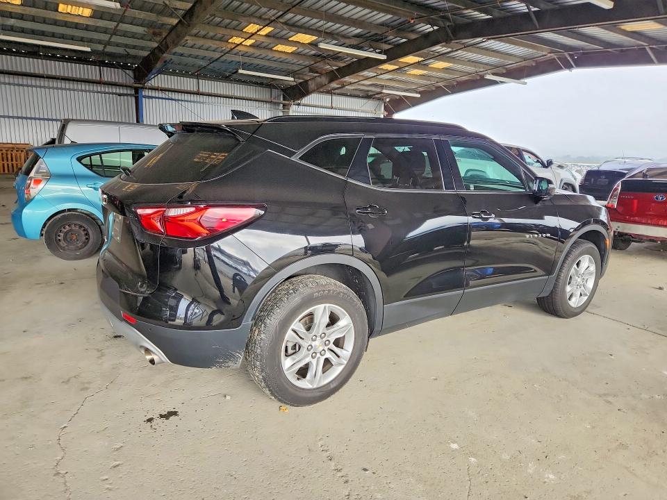 51081096 :رقم المزاد ، 3GNKBBRA1MS548508 vin ، 2021 Chevrolet Blazer مزاد بيع