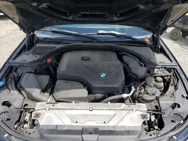52079306 :رقم المزاد ، WBA5R1C5XKAJ98833 vin ، 2019 Bmw 330i مزاد بيع