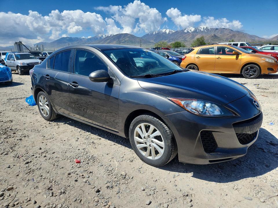 51867556 :رقم المزاد ، JM1BL1V76C1554993 vin ، 2012 Mazda 3 مزاد بيع