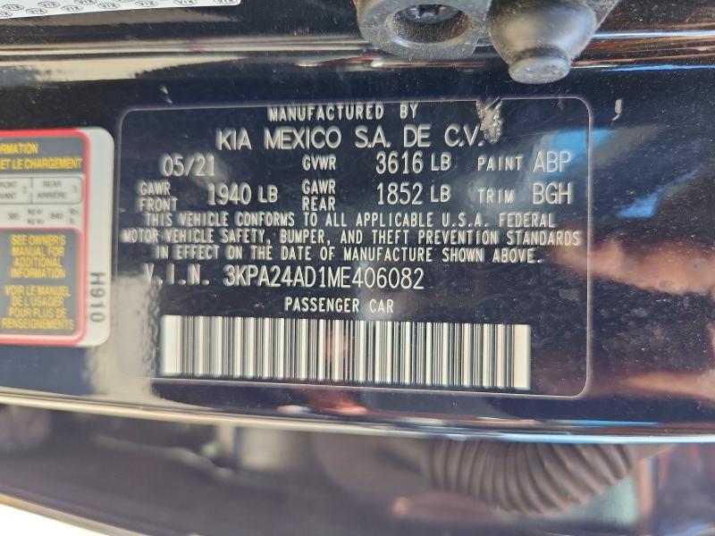 50256136 :رقم المزاد ، 3KPA24AD1ME406082 vin ، 2021 Kia Rio مزاد بيع