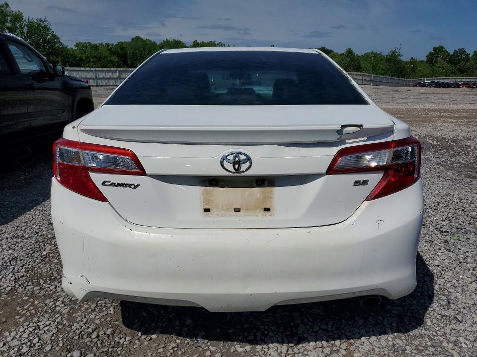 52009156 :رقم المزاد ، 4T1BF1FK3CU116727 vin ، 2012 Toyota Camry مزاد بيع