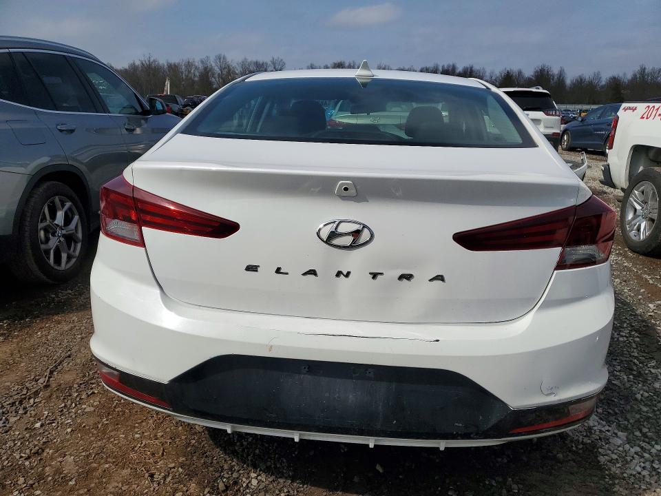 48801946 :رقم المزاد ، 5NPD84LF5LH543675 vin ، 2020 Hyundai Elantra مزاد بيع