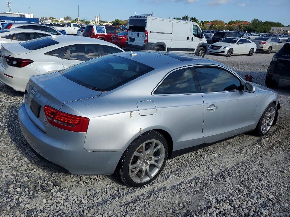 2012 Audi A5 მანქანა იყიდება აუქციონზე, vin: WAULFAFR4CA003535, აუქციონის ნომერი: 50194986