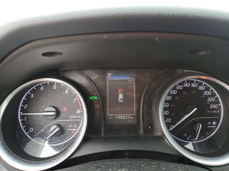 Продаж на аукціоні авто 2018 Toyota Camry, vin: 4T1B11HK8JU050474, номер лоту: 79414355