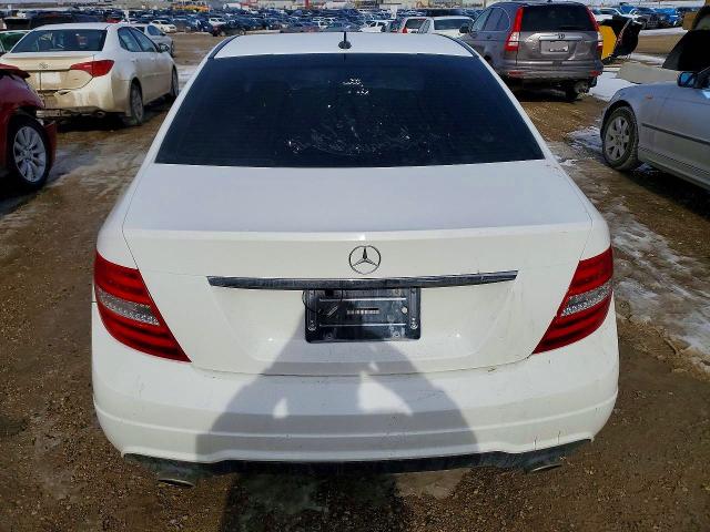 2014 Mercedes-benz C მანქანა იყიდება აუქციონზე, vin: WDDGF8AB5EA901576, აუქციონის ნომერი: 48144816